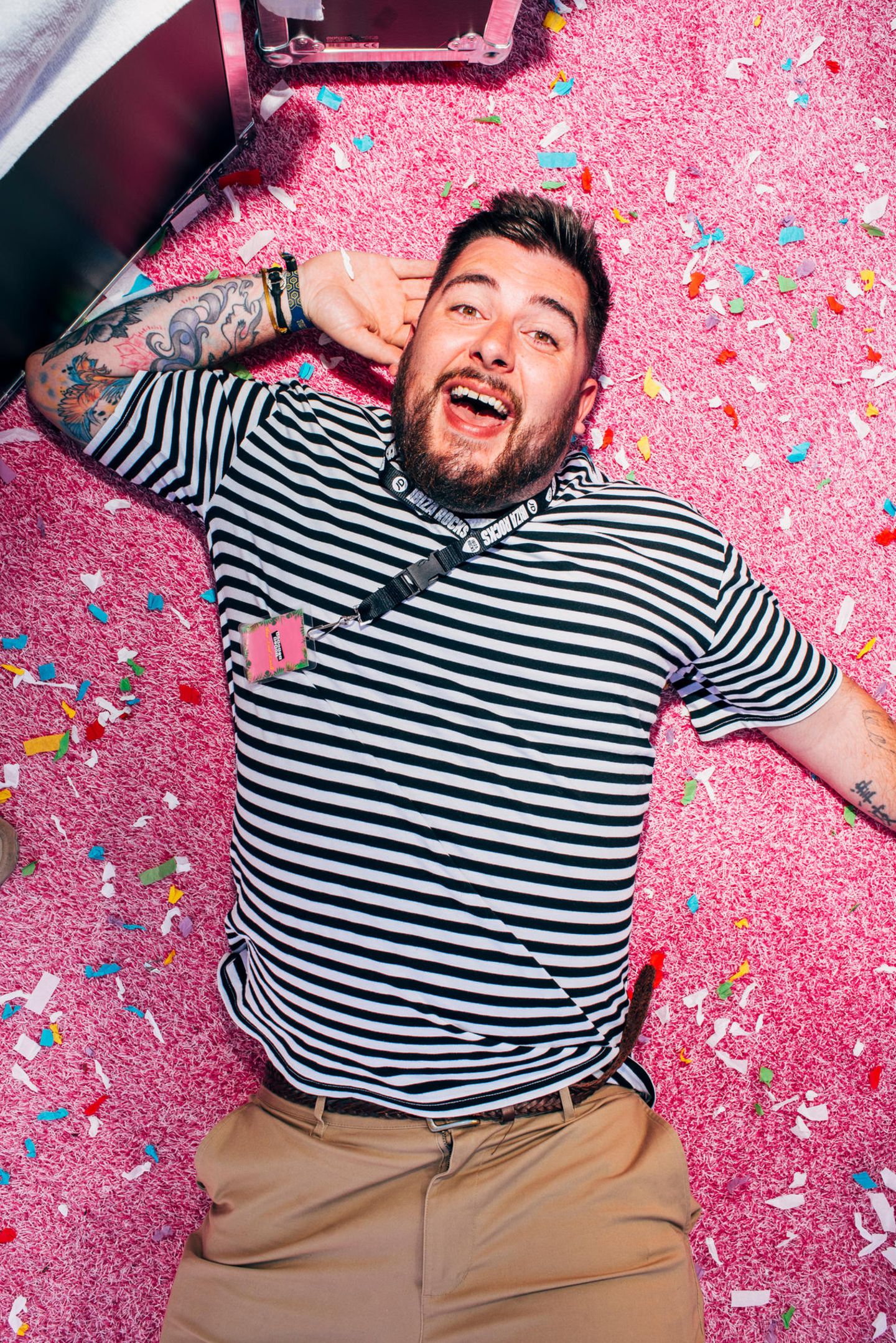 Hat schon wieder Farbe im Gesicht:  the one and only Jonny Bongo