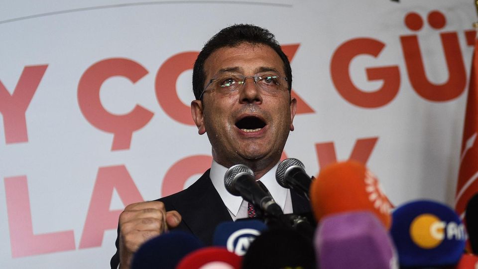 Ekrem Imamoglu hat die Bürgersmeisterwahl in Istanbul deutlich gewonnen