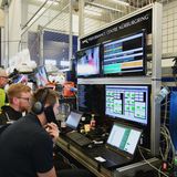 Kommando-Stand in der Box 29,  AMR Performance Centre.