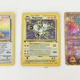 Glitzernde bzw. holographische Pokémon-Karten von Dragoran, Magneton und Mew