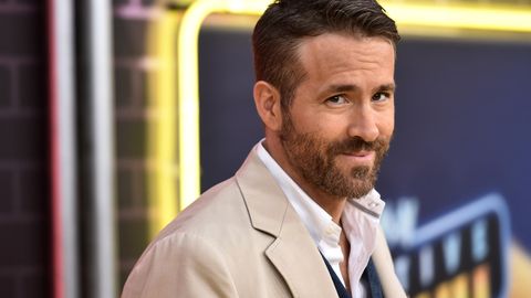 Ryan Reynolds Strasse Radiosender Startet Petition Stern De