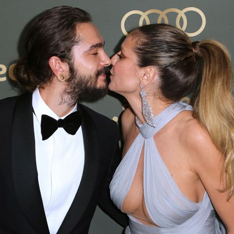 Tom Kaulitz und Heidi Klum küssen sich