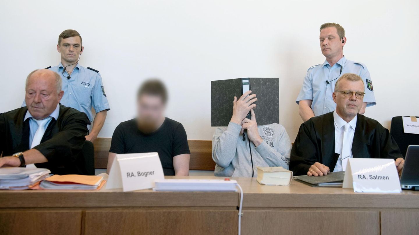 Prozess wegen Kindesmissbrauchs auf einem Campingplatz in Lügde