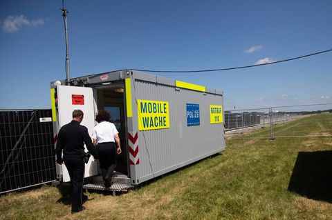 Die mobile Wache der Polizei beim Fusion Festival 2019.