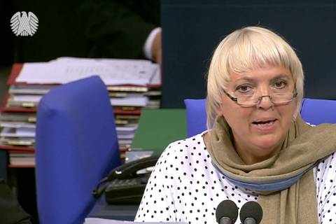 Claudia Roth im Bundestag