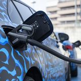 Die Mercedes A-Klasse PHEV kann jetzt erstmals mit Gleichstrom geladen werden