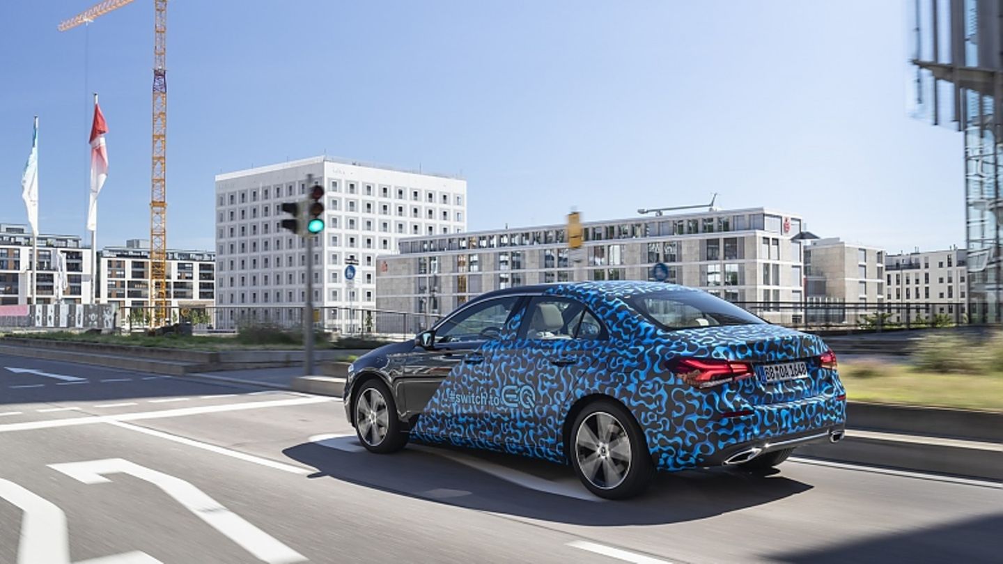 Die Fahrmodi orientieren sich an denen des Mercedes EQC