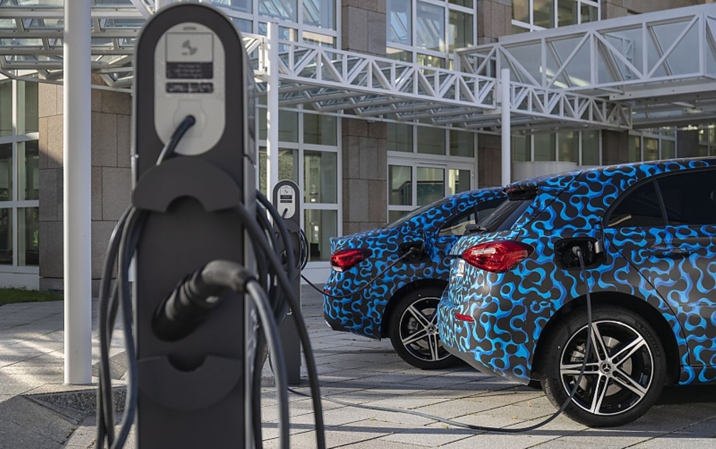 Die Batterie hat eine Kapazität von rund 15 Kilowattstunden