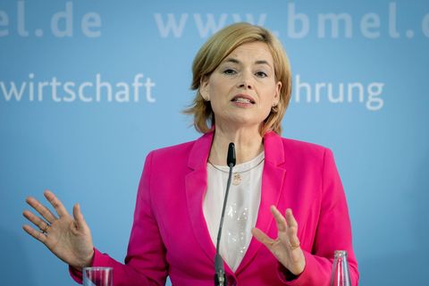 Agrarministerin Julia Klöckner lehnt Pflicht zum Tierwohl-Logo ab