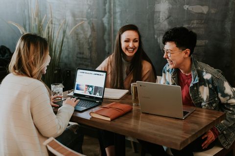 Laptops für Studenten sollten leicht, kompakt und nicht zu teuer sein