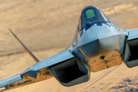 Nach langem Zögern bestellte der Kreml nun doch 79 SU-57.