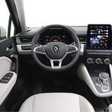 Das Cockpit gleicht dem des Renault Clio