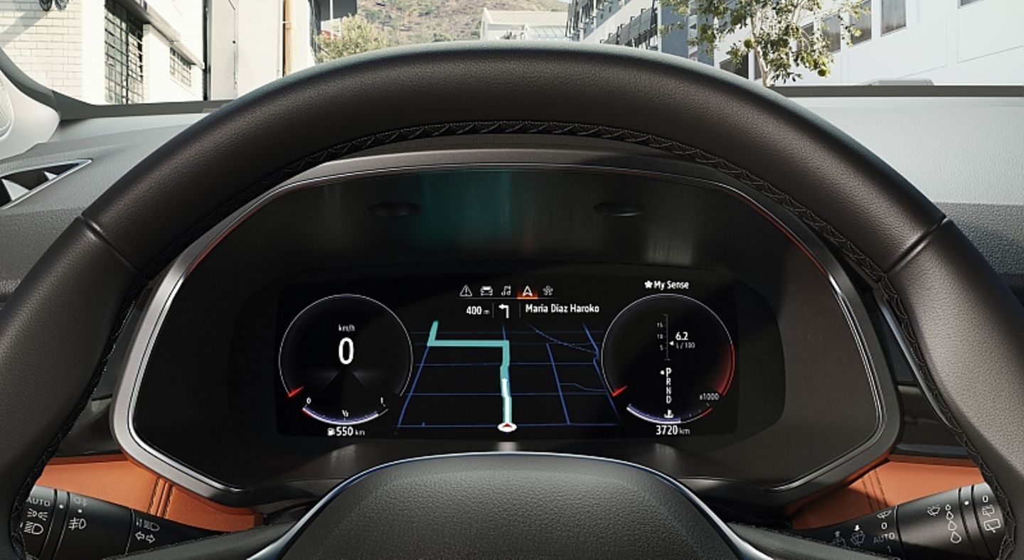 Das zehn Zoll große Cockpit hat digitale Instrumente