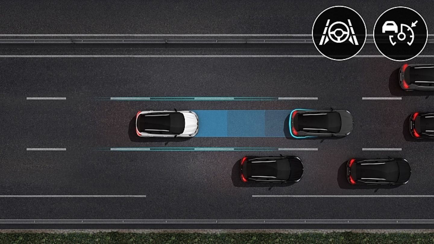 Der Renault Captur hat einige Assistenzsysteme: darunter einen Tempomaten und einen Spurhalte-Assistenten