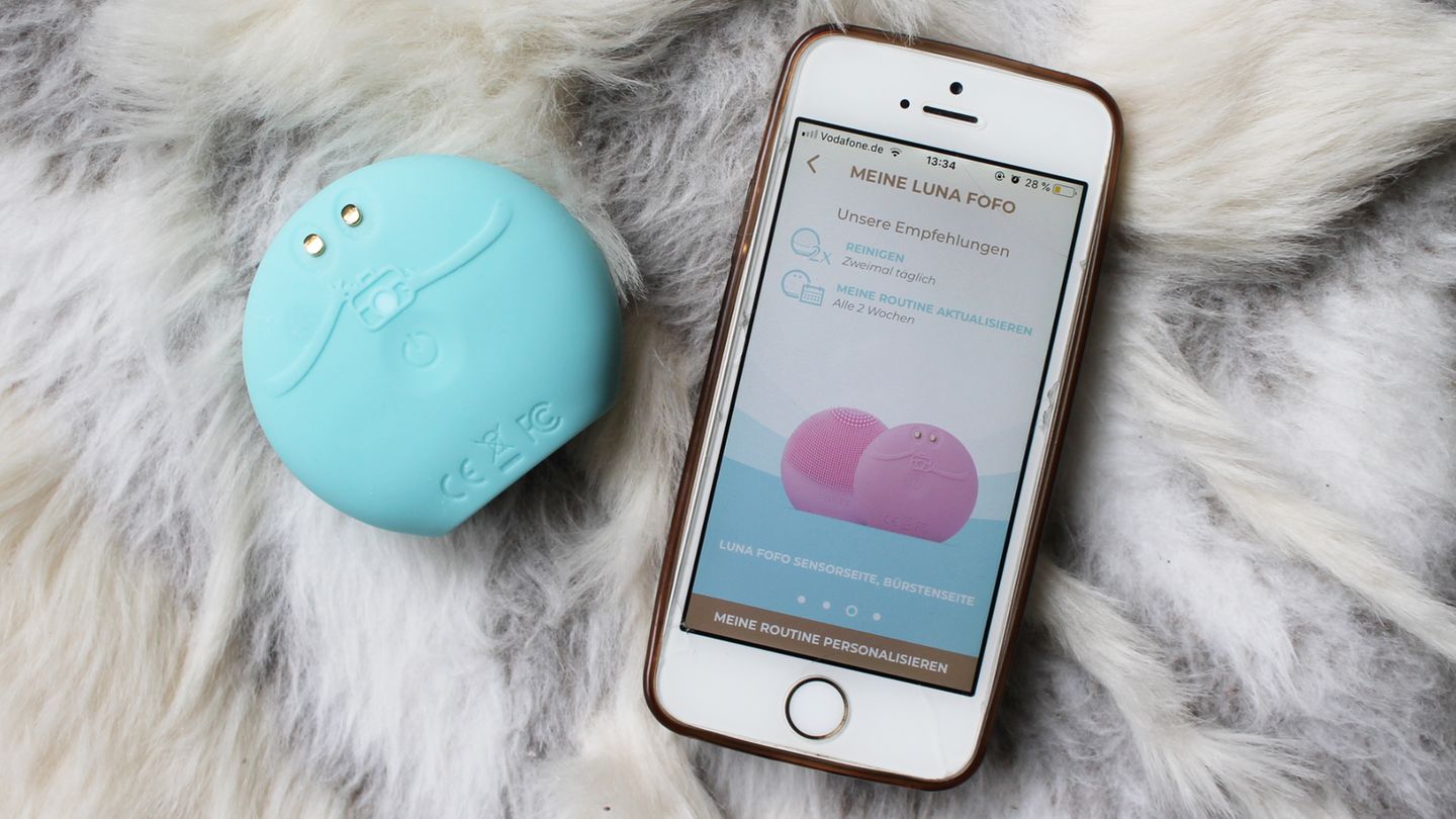 Selbstversuch: Ich teste die innovative Reinigungsbürste "Foreo Luna Fofo"