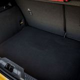 Das Kofferraumvolumen beträgt 375 bis 1.354 Liter