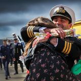 Rückkehr der "HMS Sutherland" in den Heimathafen Devonport nach einem siebenmonatigen Einsatz.