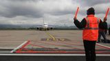 Schnelle Airports, Platz 3: Milan Bergamo Airport  Der 45 Kilometer nordöstlich von Mailand bei Bergamo mit dem Drei-Letter-Code BGY gelegene Flughafen wird vor allem von Billigfliegern angeflogen. In der Statistik kommt er ebenfalls auf einen Wert von 21 Minuten.