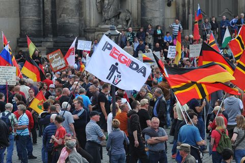 Demonstration des islamkritischen Bündnisses Pegida 2015 in Dresden