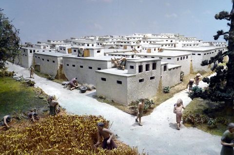 Ein Modell von Catalhöyük aus dem Museum für Ur- und Frühgeschichte in Weimar.