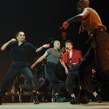 LGBTQ-Ikone Christine and the Queens im Arena Zelt. Sie zählt unter anderem Madonna zu ihren Fans