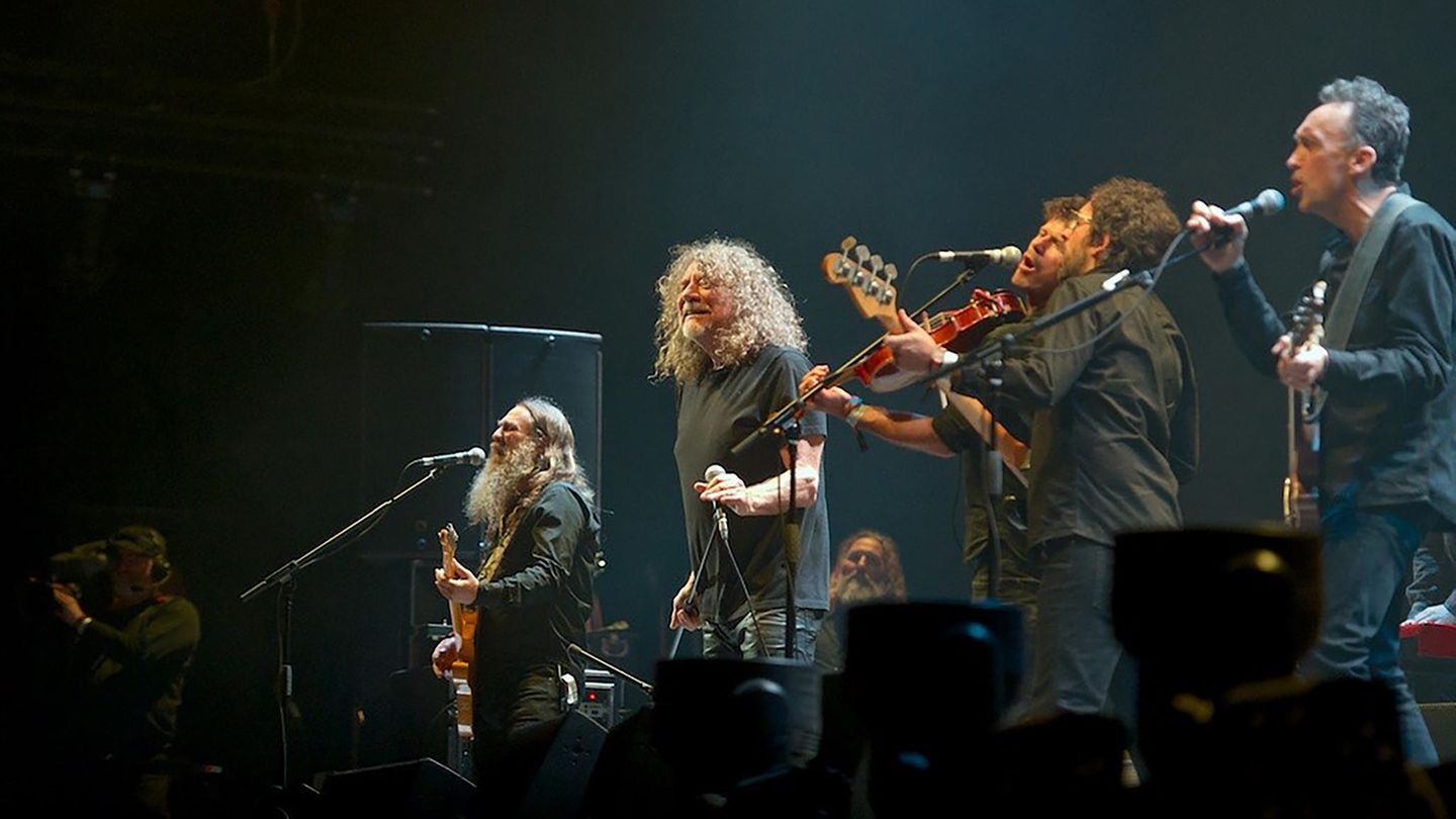 Robert Plant and the Sensational Space Shifters begeistern mit Led-Zepplin-Klassikern und Eigenmaterial 