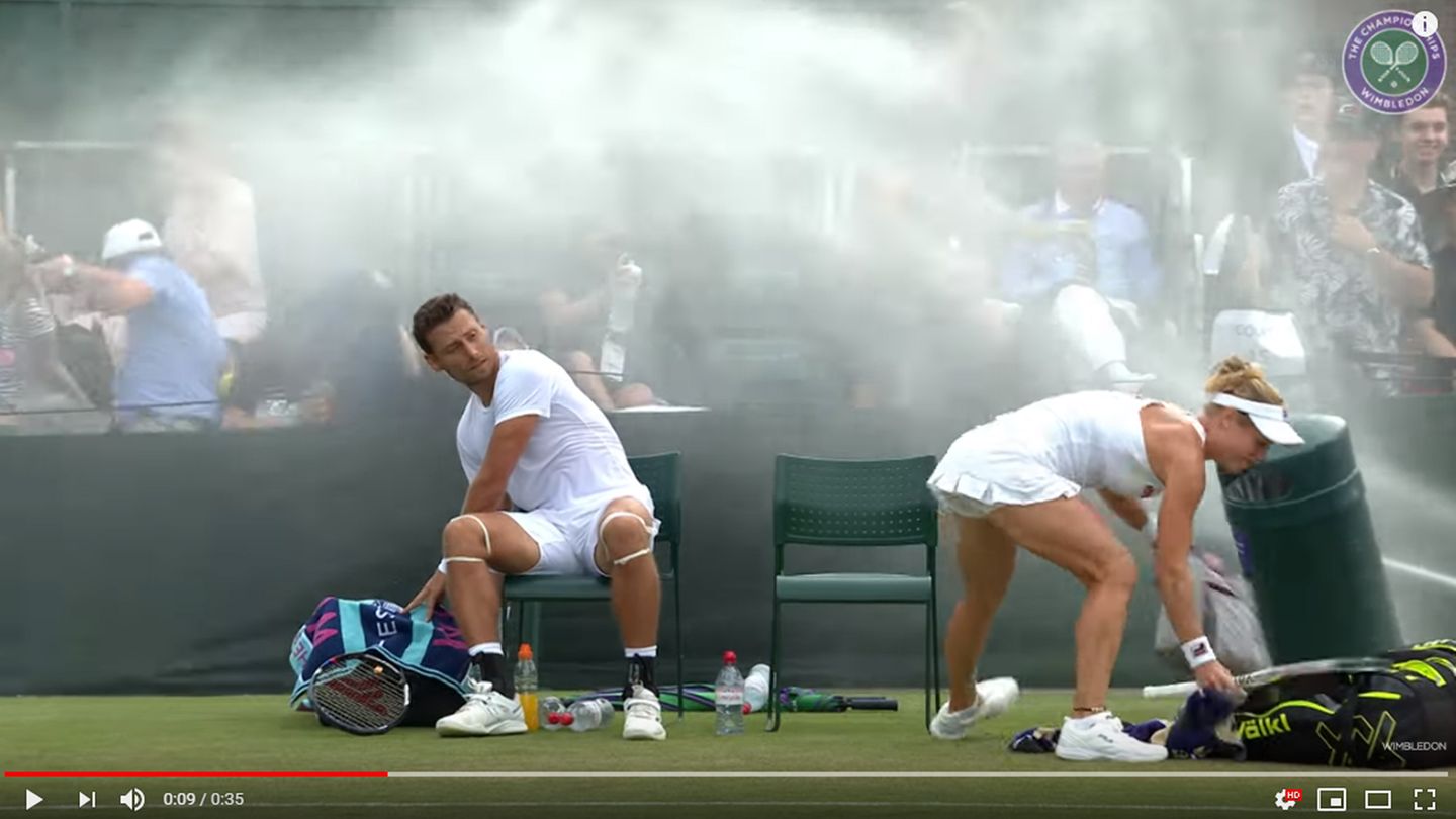 Das Duo Siegemund/Sitak wird in Wimbledon von einem Sprinkler "attackiert"