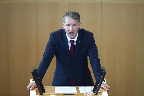 Björn Höcke sieht Deutschland auf dem Weg in die "Wohlfühldiktatur" (Archivbild)