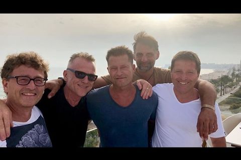 Til Schweiger zeigt sich mit ehemaliger Bachelor-Kandidatin auf Mallorca