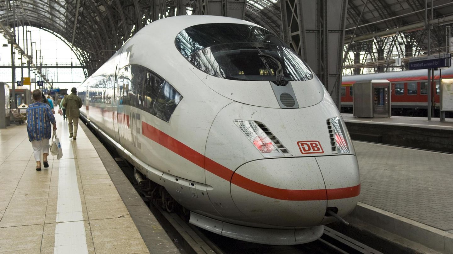 Die Durchsage eines Bahnangestellten im ICE hatte die Gemüter der Reisenden erhitzt