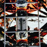 Diese Plakette mit dem Text “We came in peace for all mankind" blieb auf dem Mond zurück: "Wir kamen in Frieden für die gesamte Menschheit".