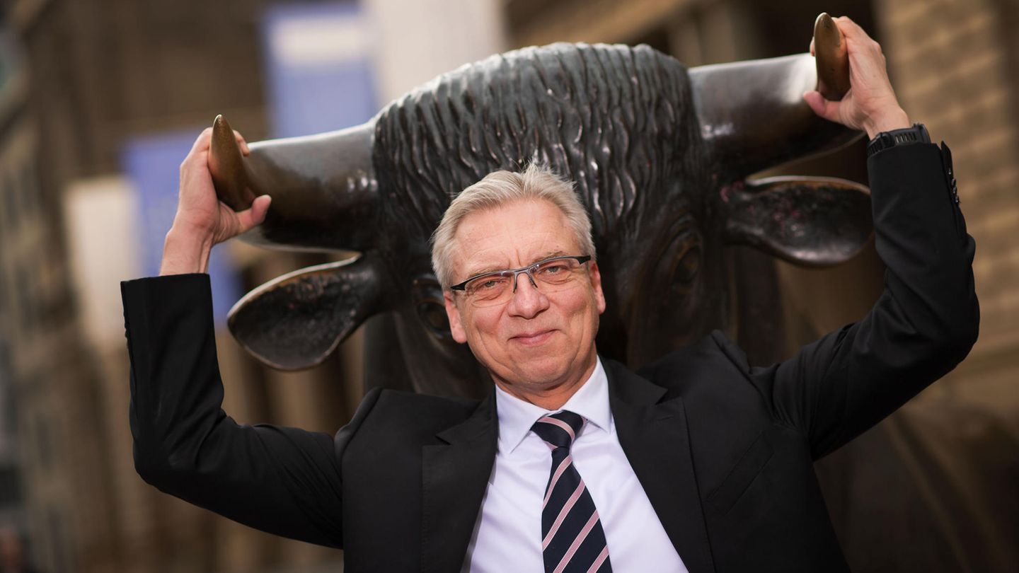 Der Finanzexperte Klaus Nieding hält den Umbau innerhalb der Deutschen Bank für überfällig.