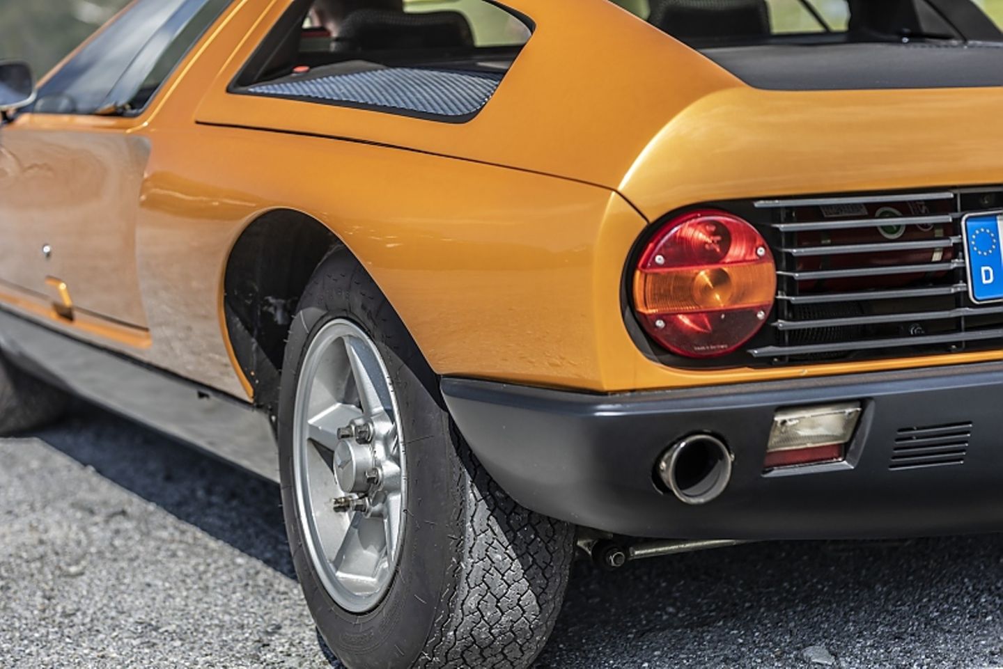 Mercedes C111-II V8