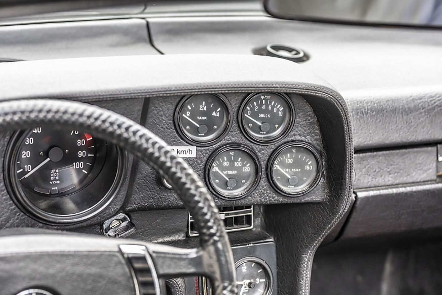Mercedes C111-II V8