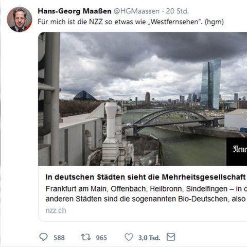 Screenshot des Tweets, in dem Maaßen die NZZ als "Westfernsehen" bezeichnet