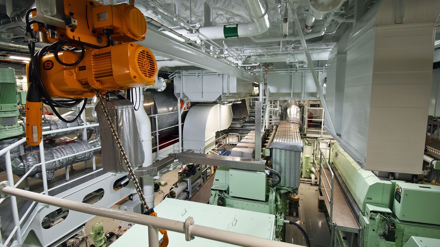 MS Roald Amundsen