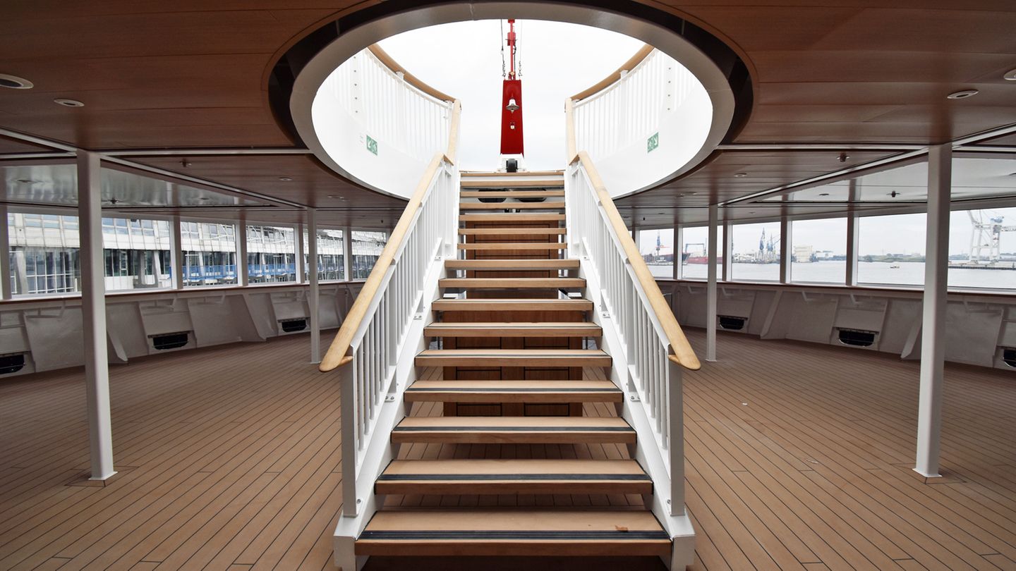 MS Roald Amundsen