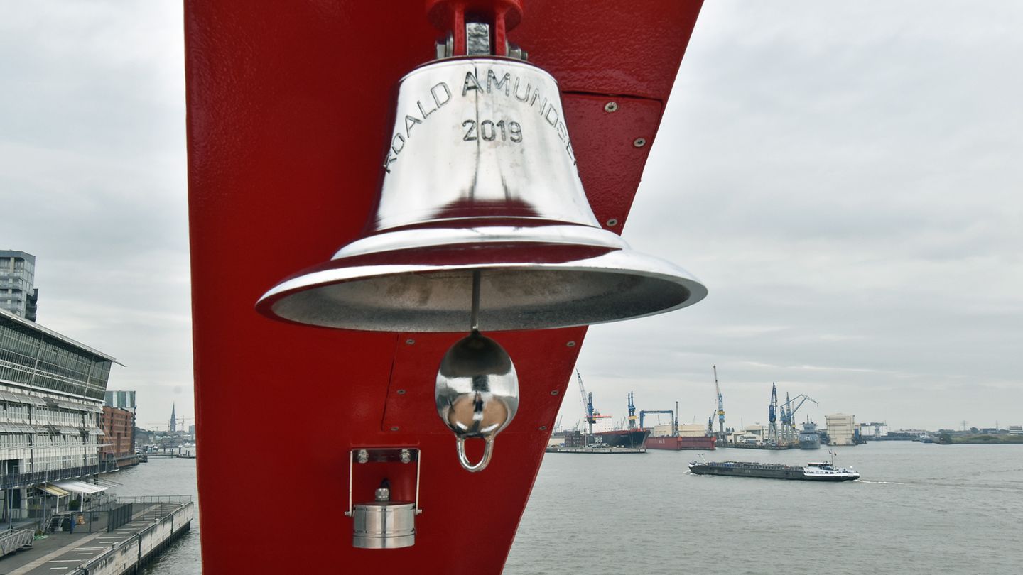 MS Roald Amundsen