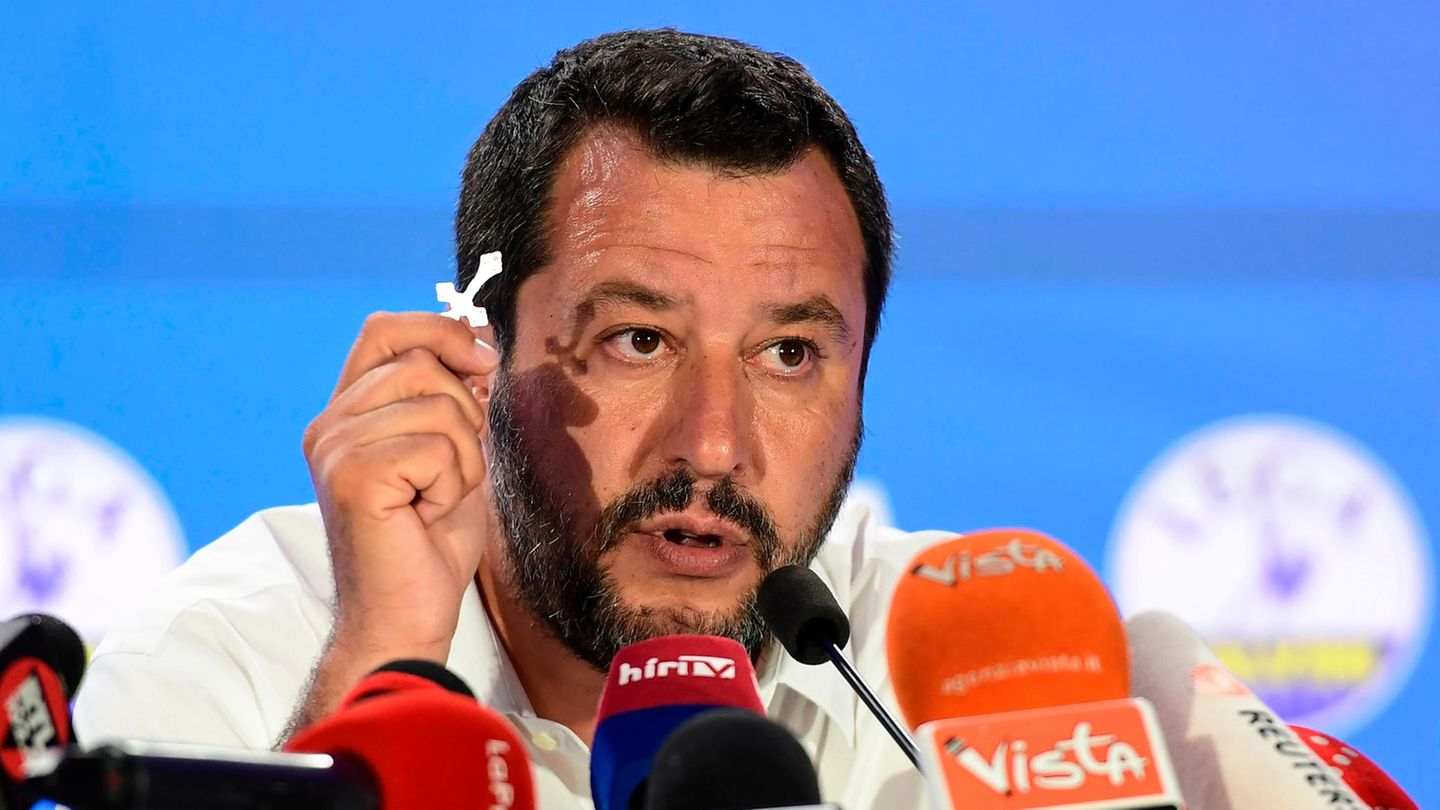  Italiens rechter Innenminister Matteo Salvini hat dementiert, jemals Geld von Russland bekommen zu haben