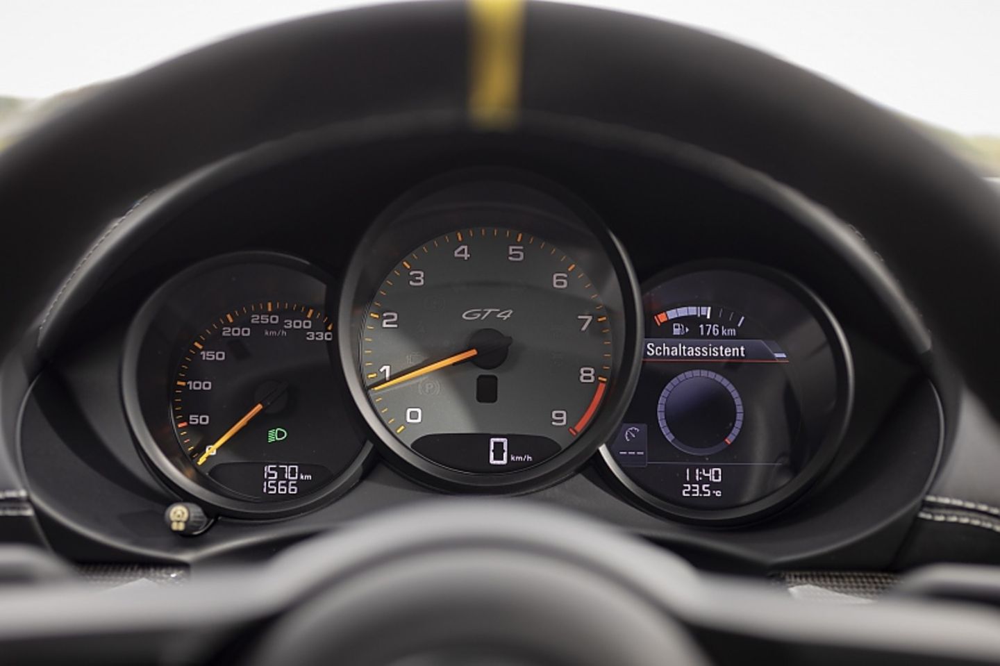 Typischer Blick auf die drei Rundinstrumente der Baureihe 718