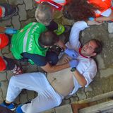 Am Freitag sind allein fünf Menschen verletzt worden.  Ein 57-Jähriger wurde von einem der Kampfbullen am Oberschenkel aufgespießt und musste operiert werden.