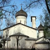 Kirchen, Kathedralen und Kloster der historischen Stadt Pskov, Russland