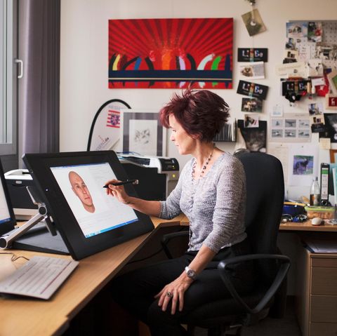 Liane Bellmann bei der Arbeit