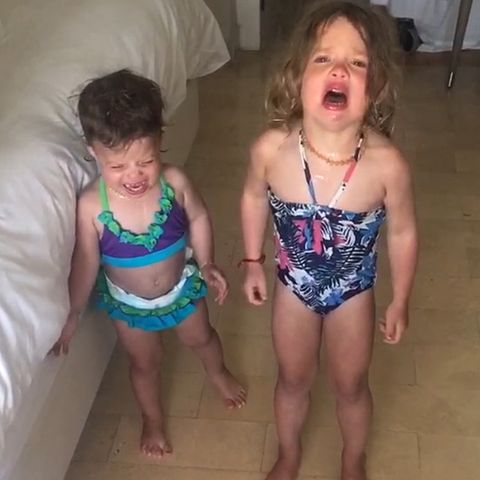 Gen und Georgio sind am Ende so perplex, dass sie aufhören zu heulen