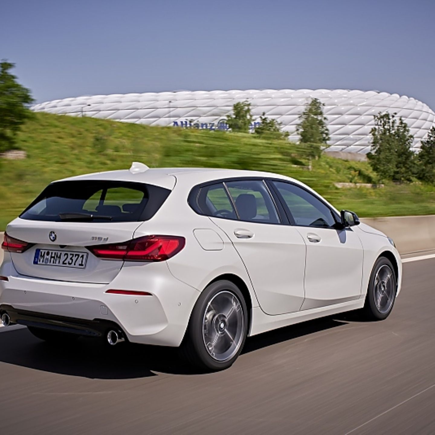 Neue BMW-Fahrerassistenzsysteme: Mein Auto kann schon parken - DER