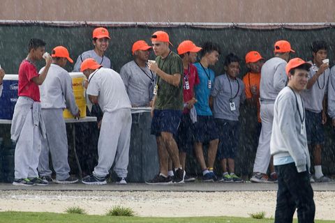 Amnesty fordert Schließung der US-Notunterkunft für Kinder und Jugendliche in Florida