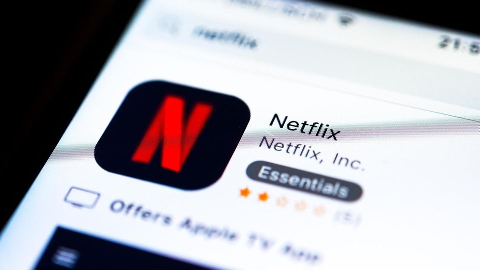 Sinkende Abonnentenzahlen in den USA, neue Mitbewerber am Horizont: Netflix gerät unter Druck