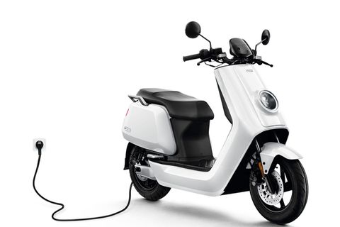 Der Electro-Motorroller Niu N1s