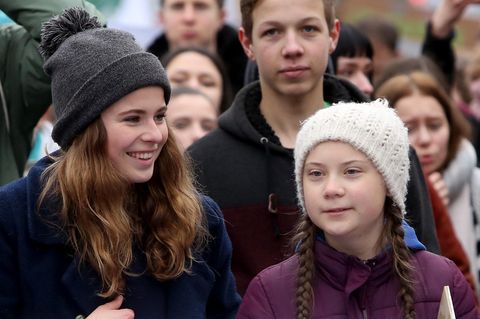 Luisa Neubauer und Greta Thunberg bei einer "Fridays for Future"-Demo in Hamburg