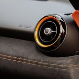 Auch die Lufteinlässe sind in der Sonderfarbe "Racing Orange" lackiert